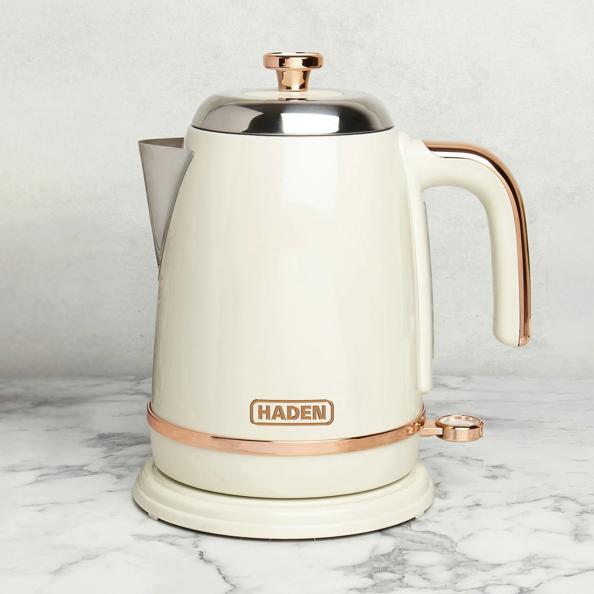 Haden Salcombe Cream & Copper kettle