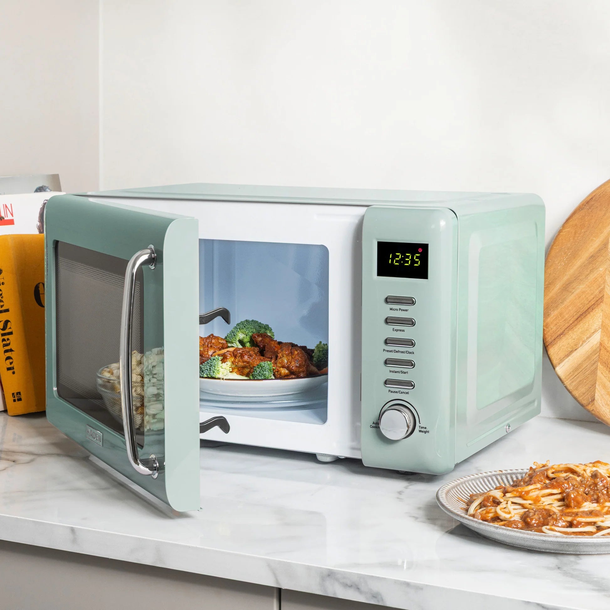 Haden Cotswold 800w 20L Microwave - Sage Green