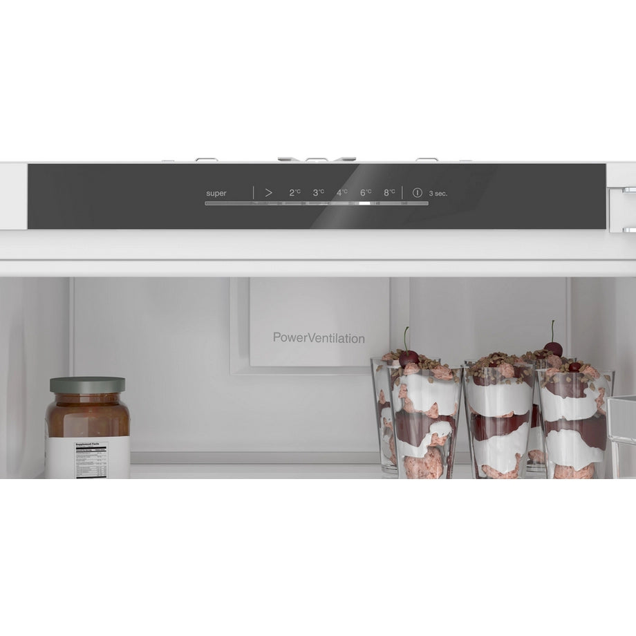 Bosch KIR81VFE0G 54.1cm Integrated Tall Larder Fridge KIR81VFE0G