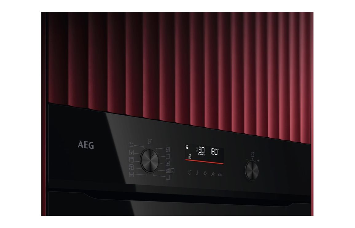 AEG NBS6P521AB 6000 SenseCook Pyrolytic  Clean Built-in Single Oven - Black