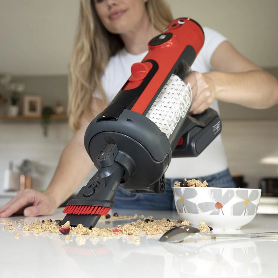 Numatic Cordless Henry Quick Vacuum - 60 Minutes Run Time - Red 916177