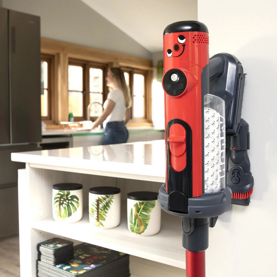Numatic Cordless Henry Quick Vacuum - 60 Minutes Run Time - Red 916177