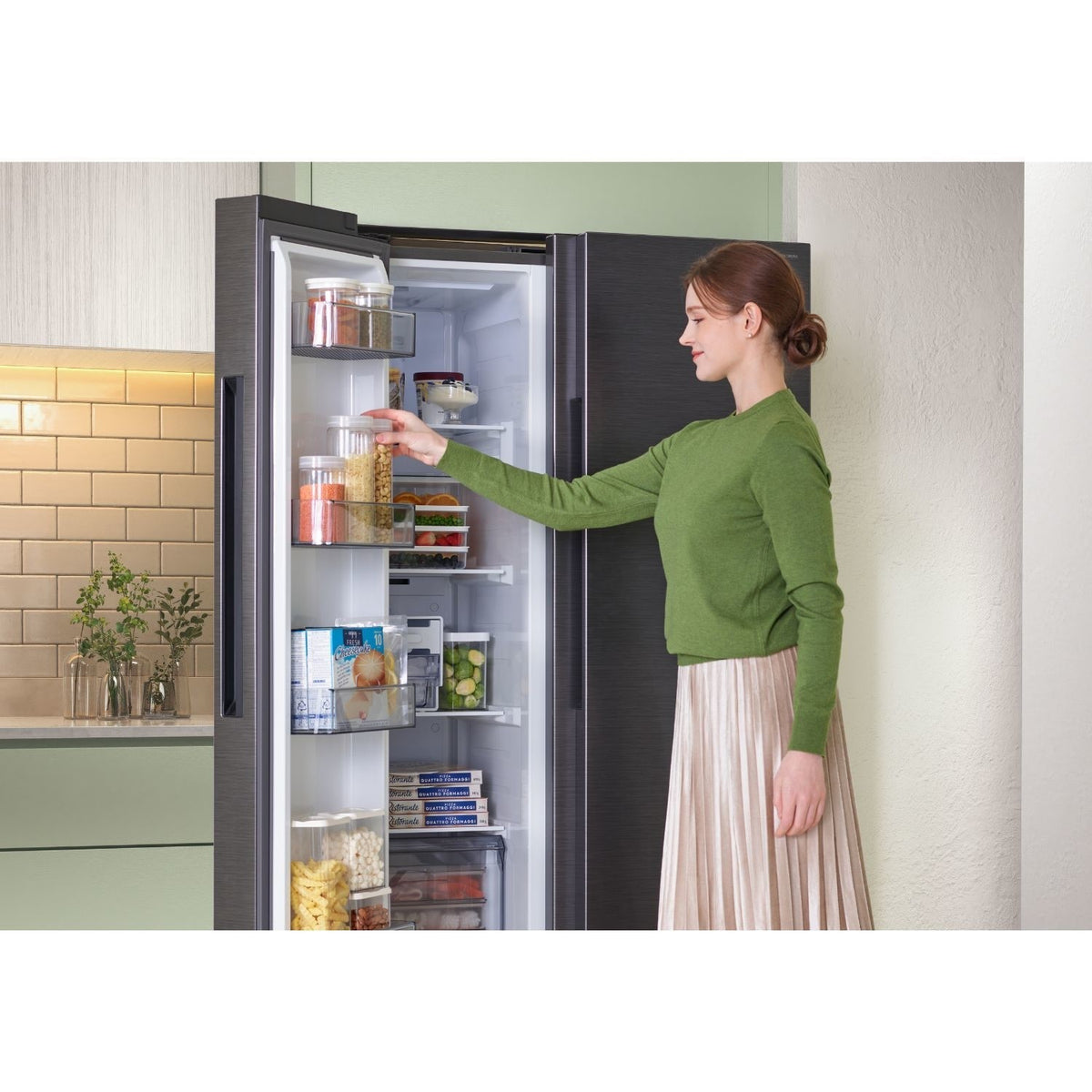 Samsung RS70F66KCFEU 91cm Side by Side American Fridge Freezer - Black