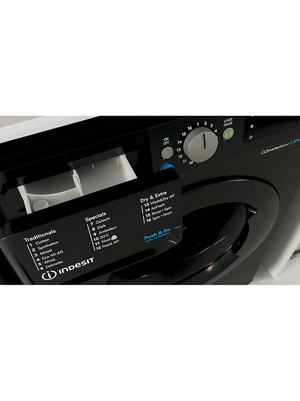 Indesit Freestanding washer dryer: 8,0kg - BDE 86436X B UK N