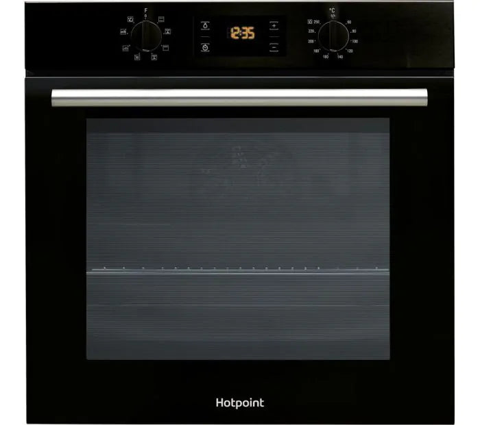 Hotpoint built in single oven -black sa2540bl