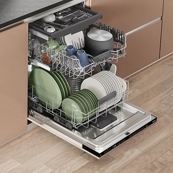 Hotpoint H7IC16M6 UK  MaxiSpace Integrated Full Size Dishwasher