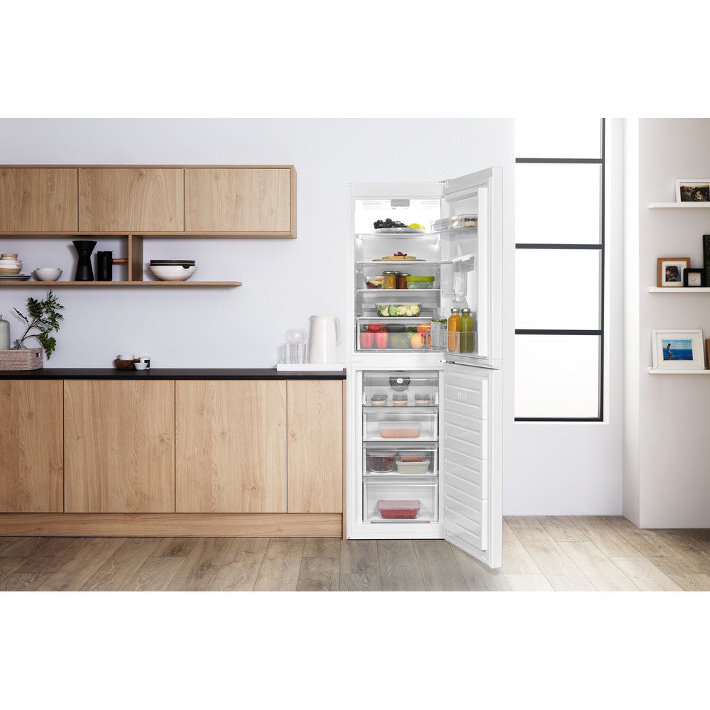 Hotpoint HBNF 55181 W AQUA UK 1 Fridge Freezer - White