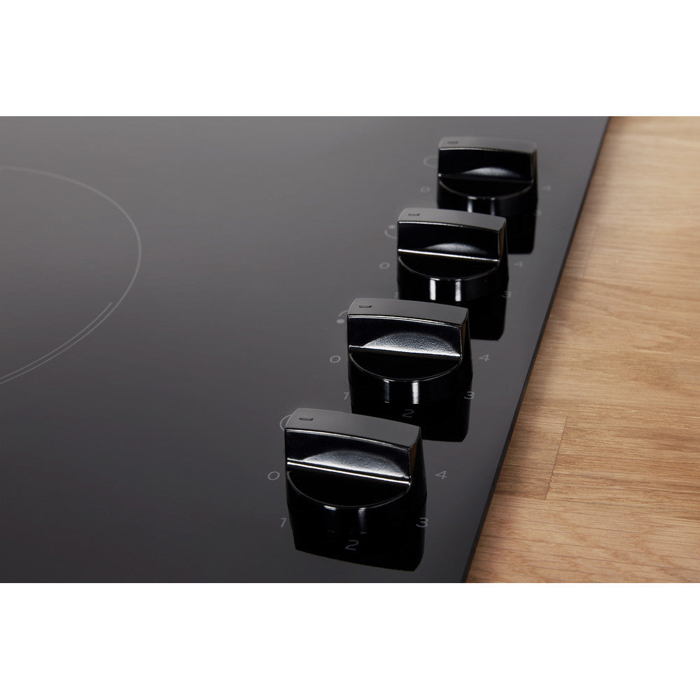 Indesit 60cm wide knob control ceramic hob -ri860c