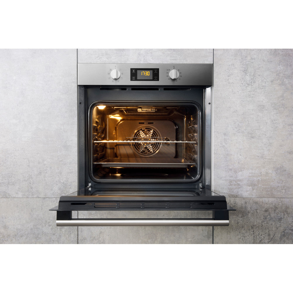 Hotpoint built in single oven -stainless steel sa2540ix