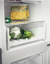 Hotpoint Freestanding fridge freezer Hotpoint H1NT 821E W - low frost