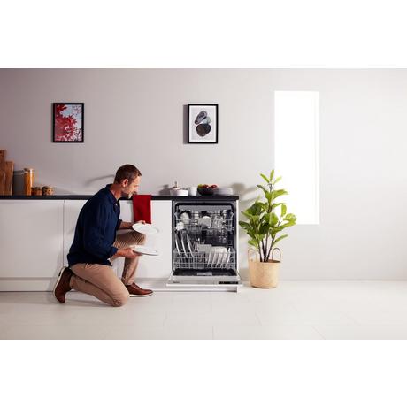 Blomberg LDV63440 Full Size Integrated Dishwasher with 16 Place Settings